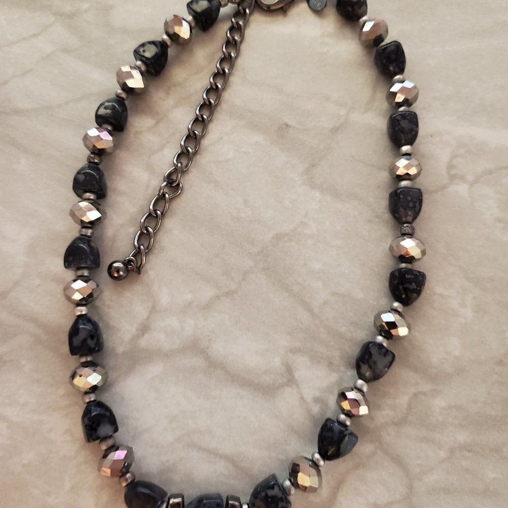 💖 Chico's Beaded Beaded Strand Hammered Pendant Necklace 💖 - Picture 10 of 12
